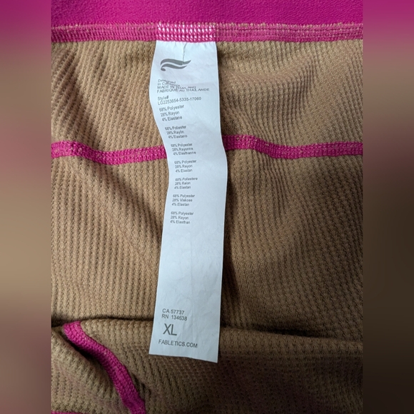 Fabletics XL Womens Brown Waffle Legging with Pink Trim Preowned - Picture 5 of 10